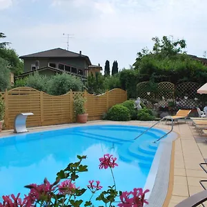 Alsazia 3*, Sirmione Italy