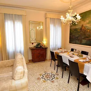 Ca Del Modena Only 2*, Venice Italy