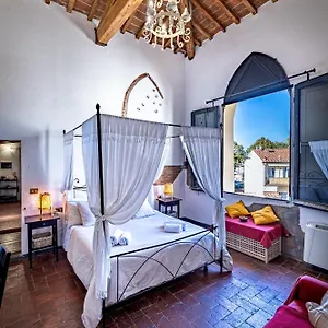 3* Pensión Il Magnifico